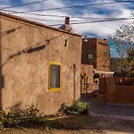 1 Bedroom - 5 Min. Walk To Plaza - Reposada