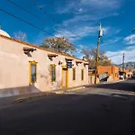 1 Bedroom - 5 Min. Walk To Plaza - Reposada